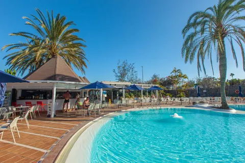 Corallium Beach by Lopesan Hotels in San Agustín — foto 19