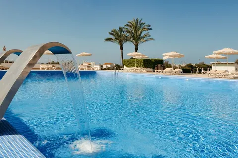 Minura Sur Menorca in Sant Lluís — foto 2
