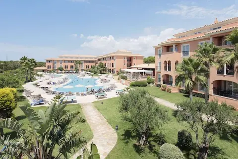 Grupotel Macarella Suites & Spa in Ciutadella