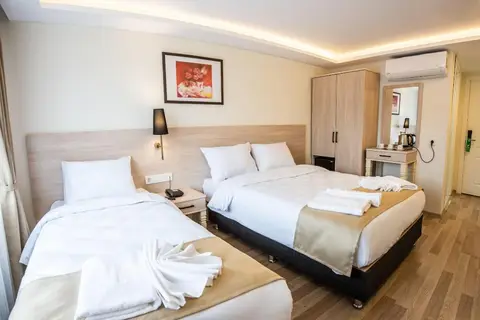 Royal Bosphorus Hotel in Fatih — foto 4