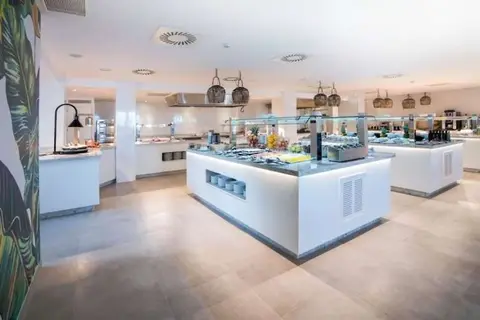 Hotel Benalmadena Beach in Benalmádena — foto 15