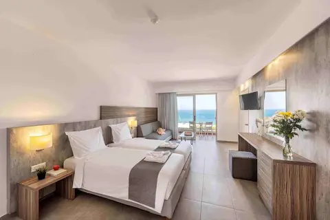 Kapetanios Aqua Resort in Peyia — foto 4
