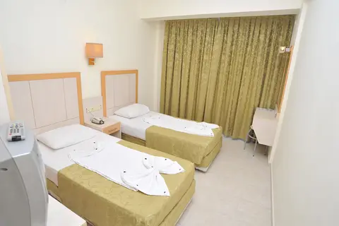 Cleopatra Golden Beach Hotel in Alanya — foto 29