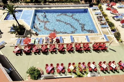 Aparthotel Xon's Playa in Castelló d'Empúries — foto 19