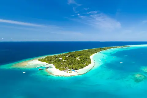 Kuramathi Maldives in ރަސްދޫ — foto 20