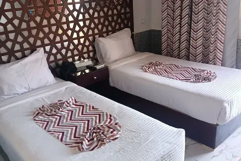Dolphin Continental Hotel in القصير — foto 26