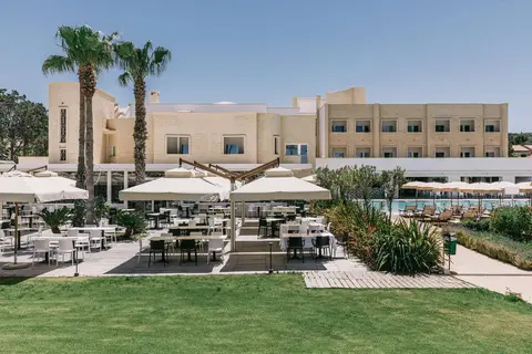 Mangia's Himera Resort in Campo Felice Di Roccella — foto 16
