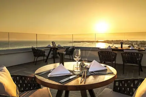 Amavi MadeForTwo Hotels in Paphos — foto 24
