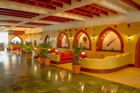 Lou Lou A Beach Resort in Al Khalidiyah — foto 24