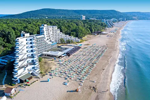 Slavuna Beach in Оброчище — foto 19