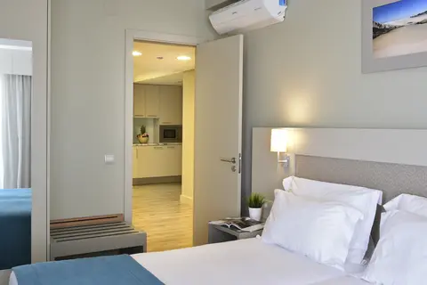 Aqualuz Lagos by The Editory in Lagos — foto 29