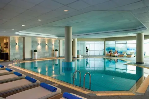 Mediterranean Beach Hotel in Limassol — foto 20