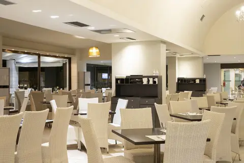 Olympian Bay Grand Resort in Athene — foto 7
