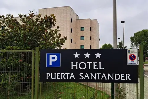 Hotel Puerta Santander in Santander, foto 29