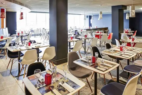 Ibis Styles London Heathrow in Londen — foto 7