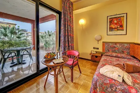 Caesar Palace Hotel in Giardini Naxos — foto 16
