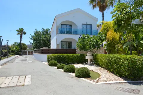 Latchi Escape Hotel & Suites in Neo Chorio — foto 9