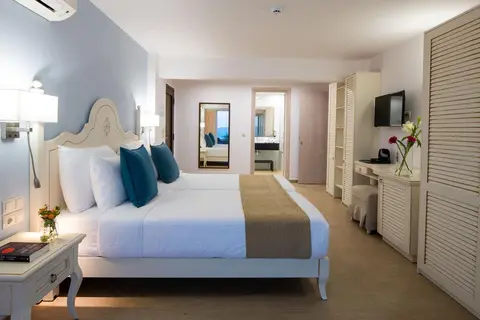Alexander Beach Hotel & Village Resort in Malia, foto 2