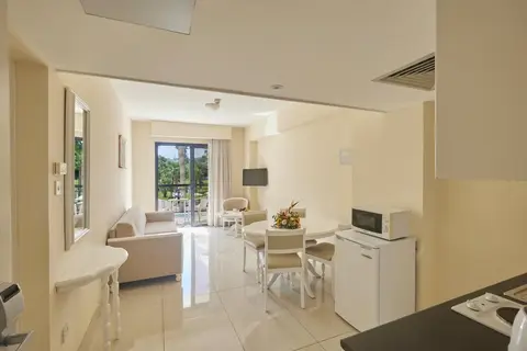 Tsokkos Gardens Apartments in Παραλίμνι — foto 6