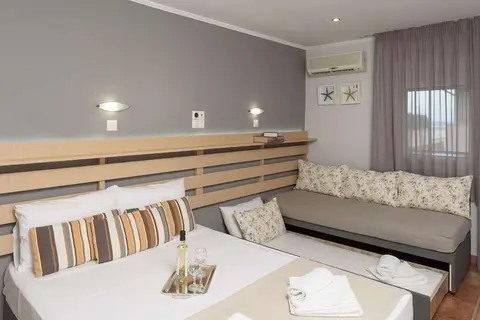 Ammos Beach Seaside Luxury Suites in Athene — foto 5