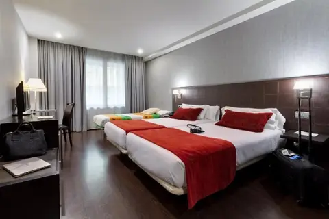Iberik Santo Domingo Plaza Hotel in Oviedo — foto 9