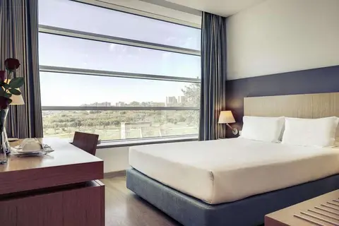 Mercure Lisboa Almada Hotel in Almada — foto 4