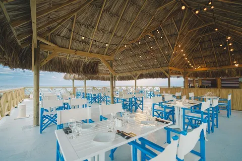 Corendon Mangrove Beach Resort Vandaag Inside / De Oranjezomer in Willemstad — foto 29