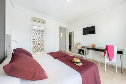Hotel Vibra Marco Polo I in Sant Antoni de Portmany, foto 4