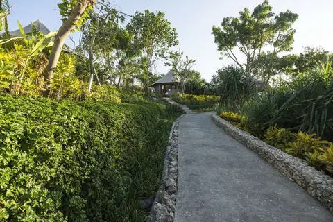 Menjangan Dynasty Resort in Gerokgak — foto 25