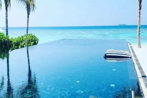 Kuredhivaru Resort & Spa in Kuredhivaru