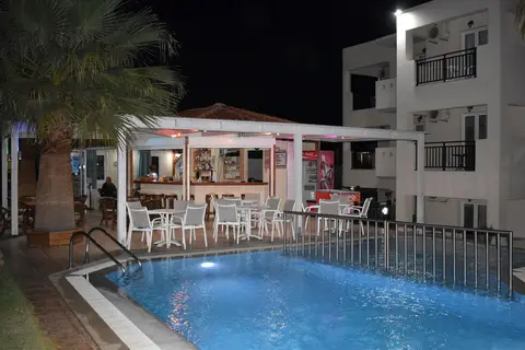 Sunshine Studios & Apartments in Irinis Stalís — foto 25