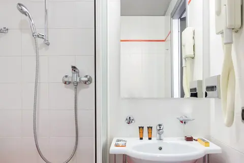 B&B HOTEL Milano La Spezia in Milaan — foto 6