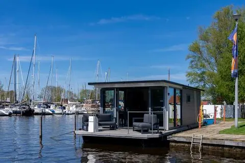 Huren Houseboat Heeg foto 2