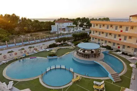 Bayside Hotel Katsaras in Ιαλυσός — foto 12