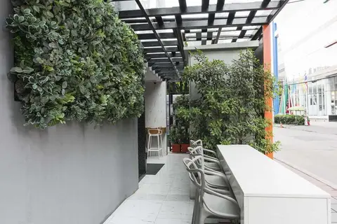 S Box Sukhumvit Hotel in Bangkok — foto 8