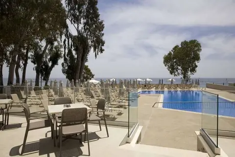 Harmony Bay Hotel in Limassol — foto 10