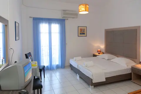 Christof Studios & Rooms in Αγία Γαλήνη — foto 2
