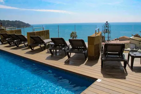 Metropol in Lloret de Mar — foto 2
