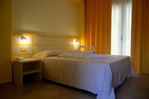 Hotel Baia di Trainiti in Vibo Valentia — foto 12