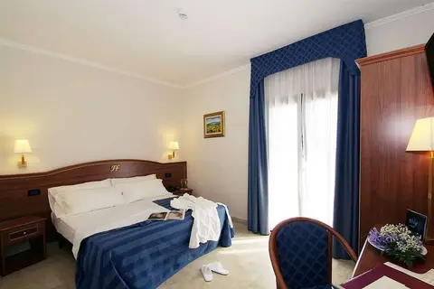 Fashion Hotel in Valmontone — foto 4