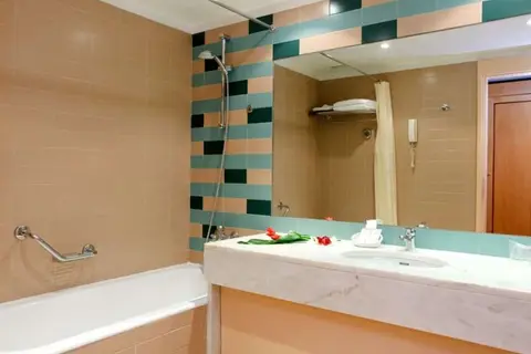 Hotel Roma in Lissabon — foto 18