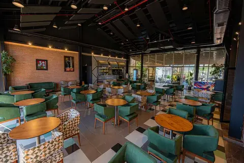 Ramada Hotel & Suites by Wyndham Kusadasi in Kuşadası, foto 14