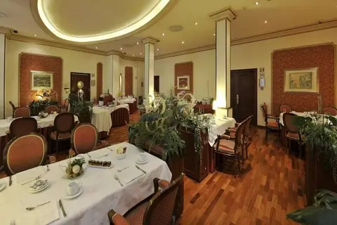 Hotel Roger de Lluria Barcelona in Barcelona — foto 6
