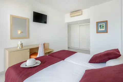 Hotel Vibra Riviera in Sant Josep de sa Talaia — foto 8