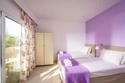 Primavera Beach Hotel in Μάλια — foto 5