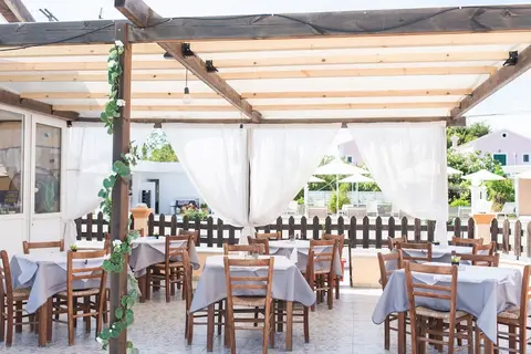 Saint Peter Bay Aparthotel in Δημοτική Ενότητα Λευκιμμαίων — foto 10