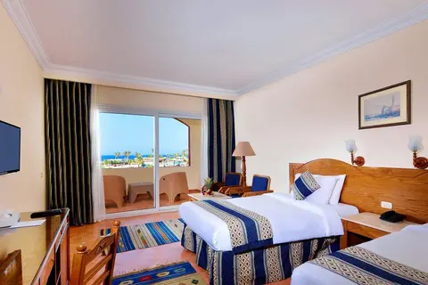 Bliss Nada Beach Resort in بور غالب — foto 17