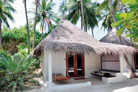 Angaga Island Resort & Spa in Angaga Island Resort — foto 14