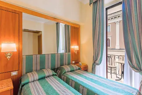 RH Hotel Lux in Rome, foto 22