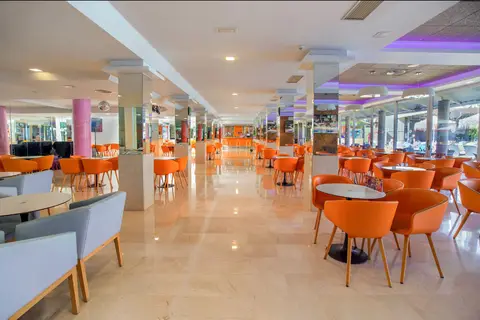 Hotel Pueblo in Benidorm — foto 18